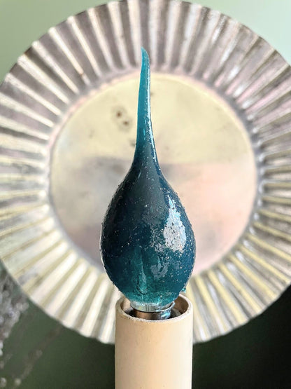 Primitive Farmhouse 5 watt Blueberry Scented Blue Silicone Light Bulb - The Primitive Pineapple Collection