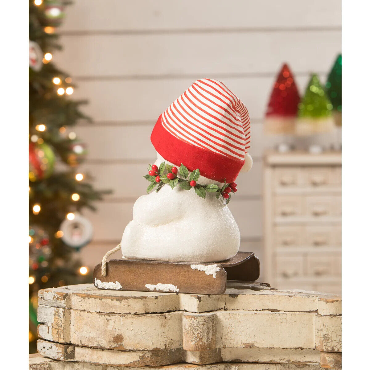 Bethany Lowe Christmas 2023 Down the Slopes Snowman TJ2334 - Figurines