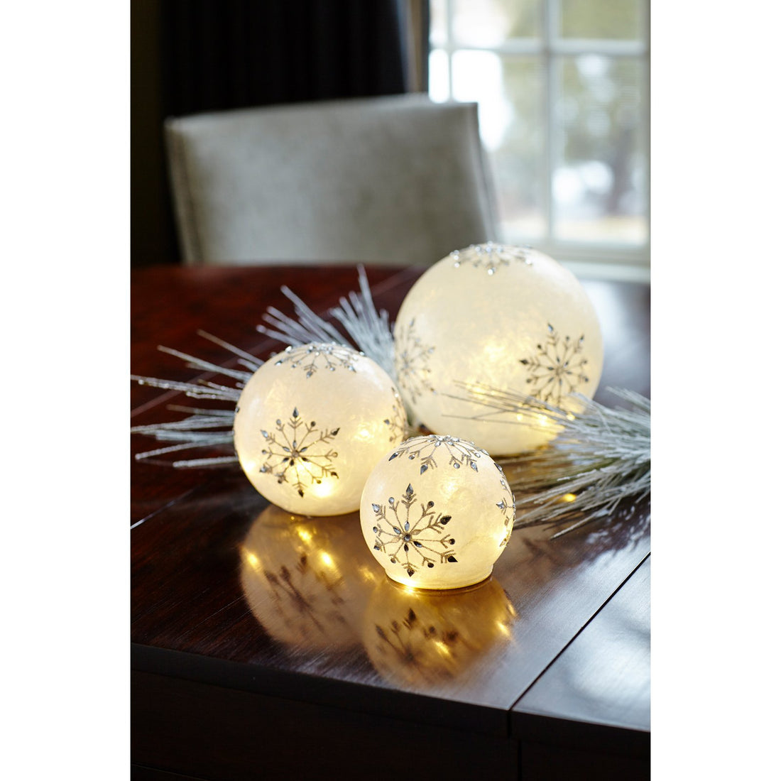 Christmas LED Snowflake Globes 6 Hour Timer 3 pc 4&quot;-8&quot;D Glass