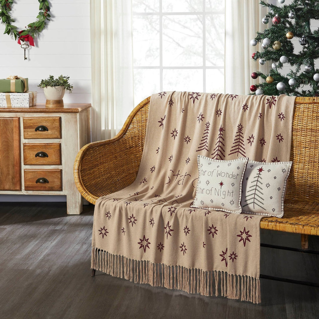 Primitive Christmas Star of Wonder Woven Throw 50x60 - The Primitive Pineapple Collection