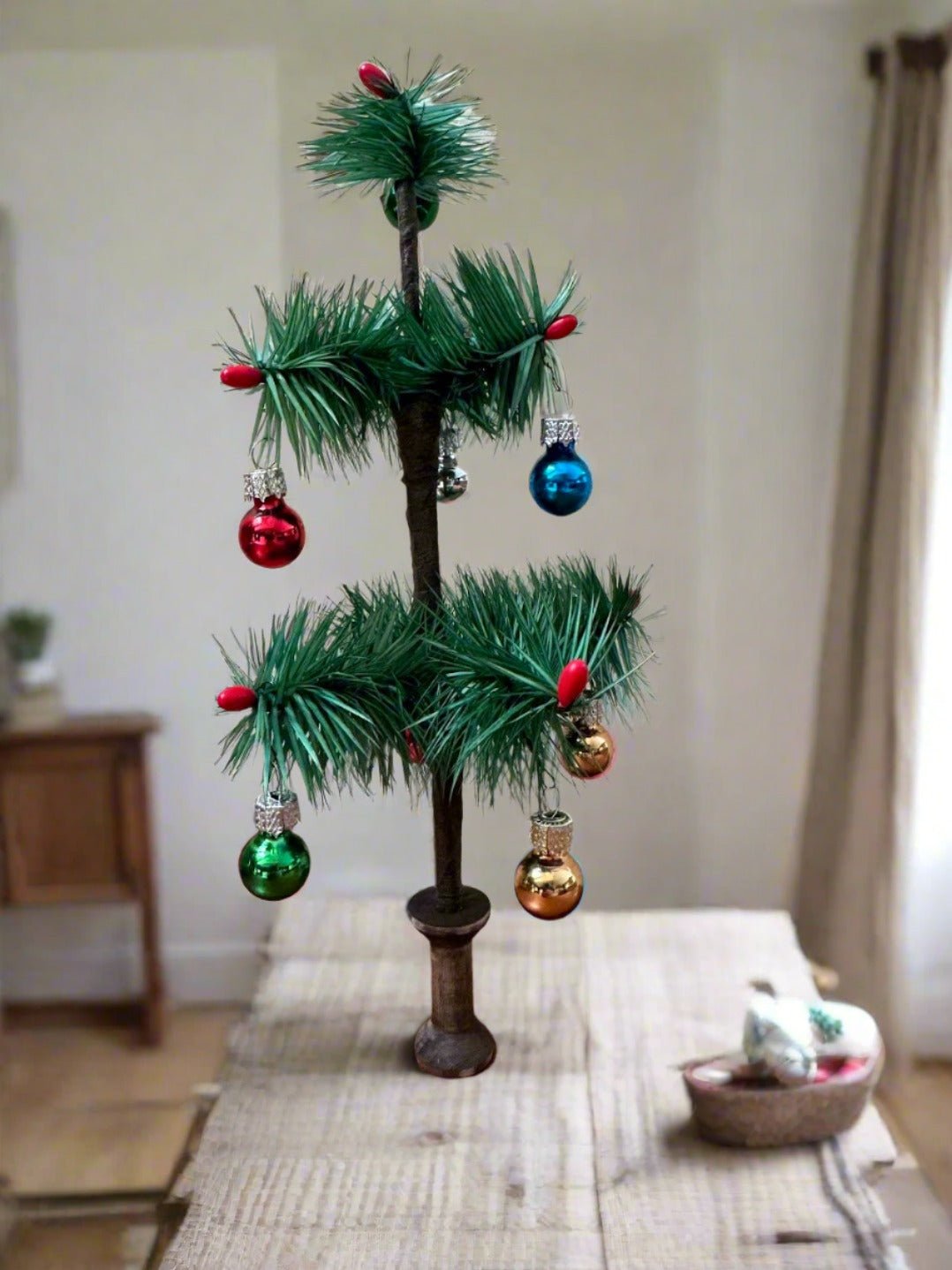 Christmas Bethany Lowe Inspired Handcrafted USA German Style Goose Feather Tree w/ Red Berries 8" - The Primitive Pineapple Collection