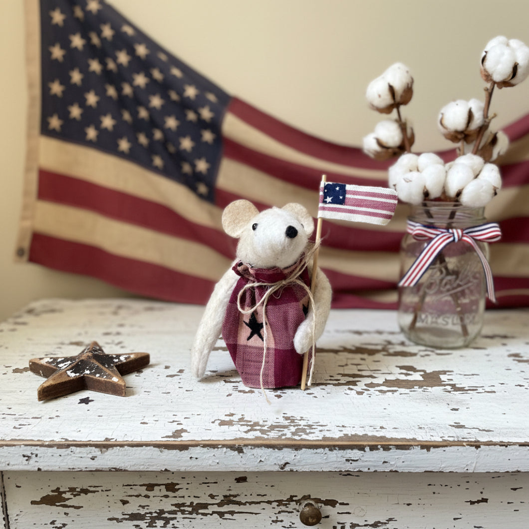 Handcrafted Americana Patriotic Mouse with Flag