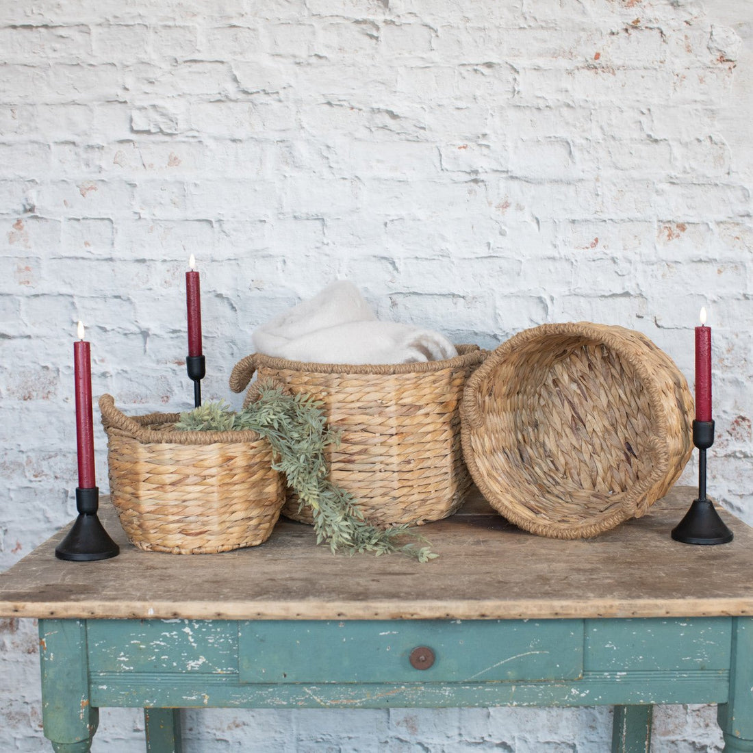 Primitive Ragon House 3 pc Round Woven Baskets w/ Handles - The Primitive Pineapple Collection