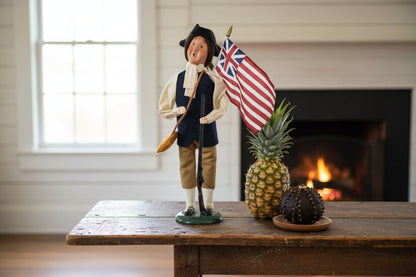 Byers Choice 250 Year Collectable Revolutionary Patriot 1776 Caroler 5262 - The Primitive Pineapple Collection