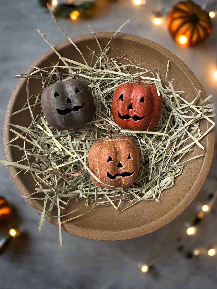 Primitive Farmhouse 3pc Jack O Lantern Bowl Fillers w/ Prim Grass USA