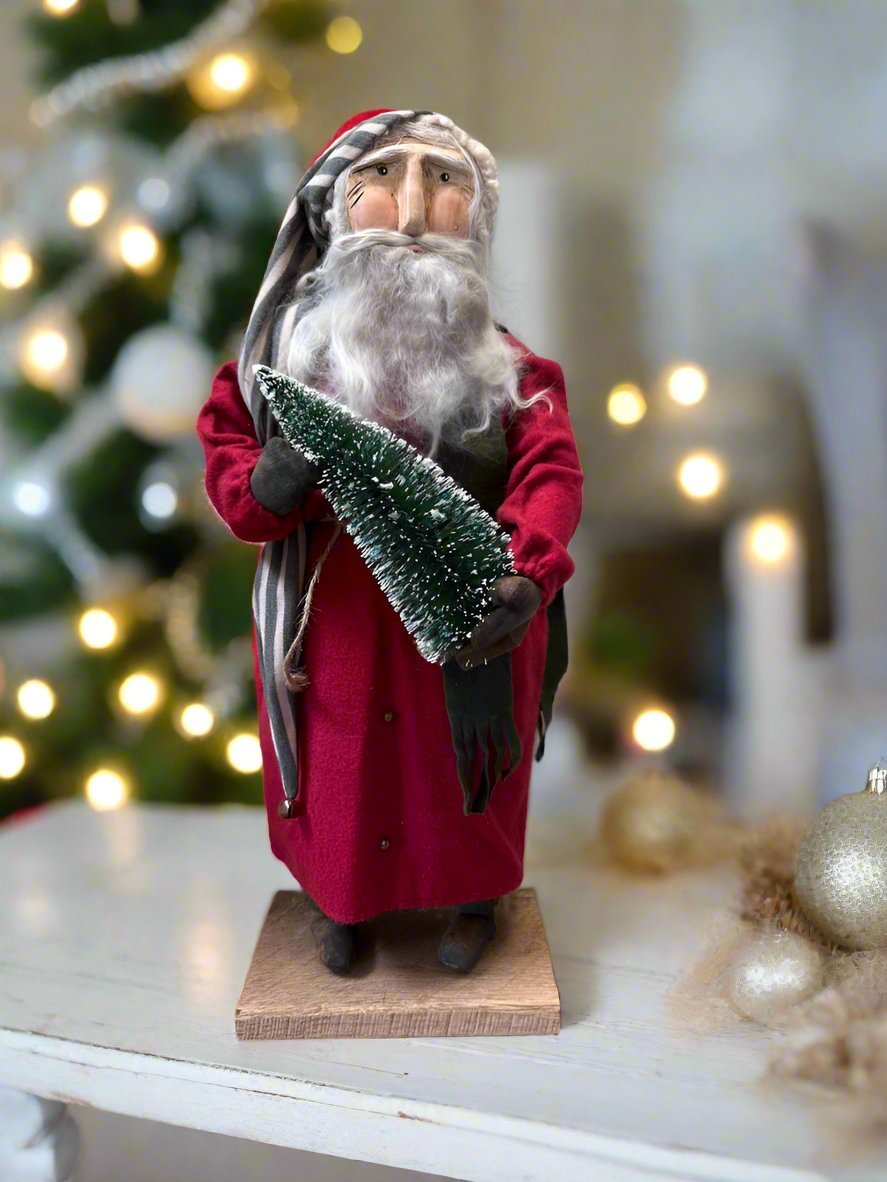 Handcrafted by Michelle Early American Hand Sculpted Clay Face Santa w/Christmas Tree 20" - The Primitive Pineapple Collection
