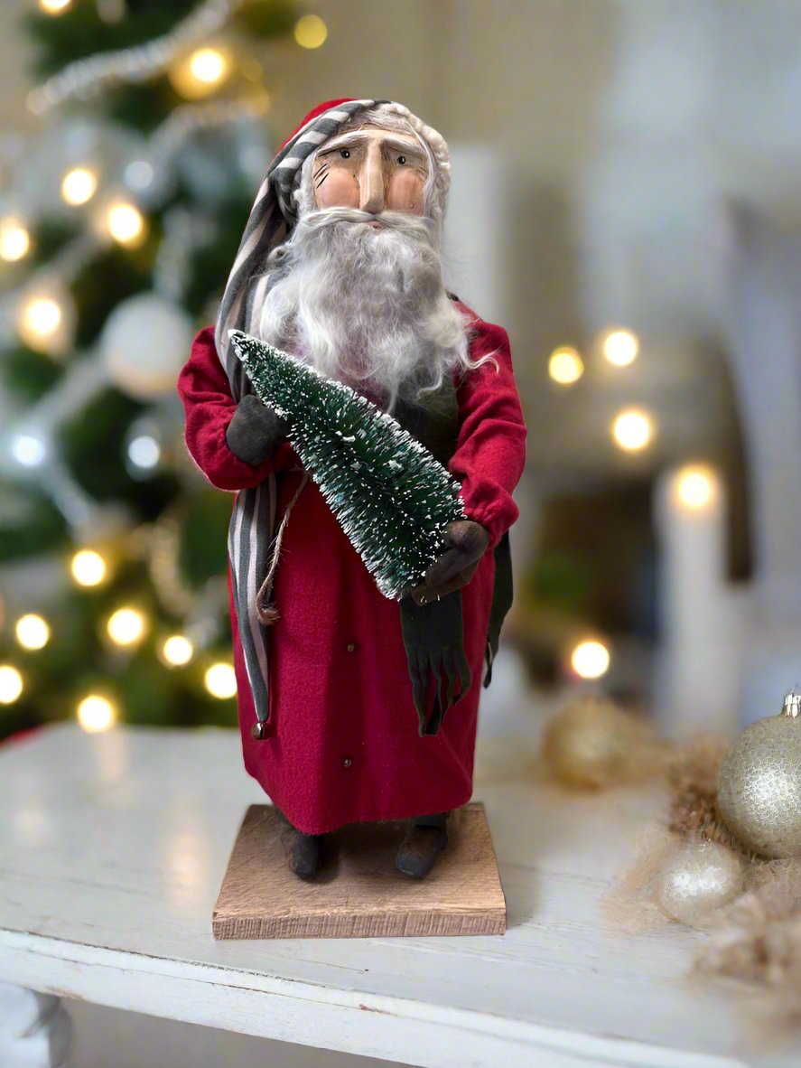 Handcrafted by Michelle Early American Hand Sculpted Clay Face Santa w/Christmas Tree 20&quot;