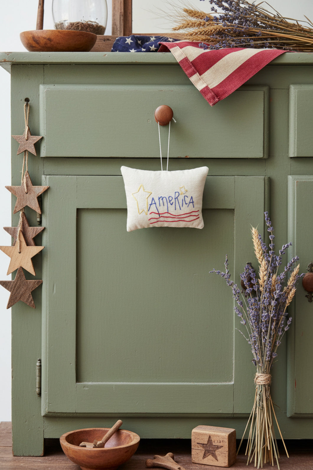 Handcrafted Americana &amp; Liberty Embroidered Pillow Bowl Filler Set | 2 pc 4" x 3" | Primitive