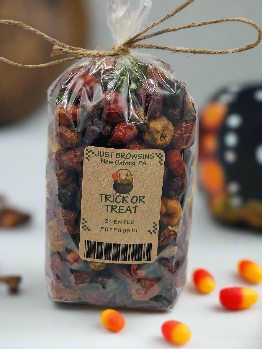Handcrafted USA Halloween Trick Or Treat Potpourri - The Primitive Pineapple Collection
