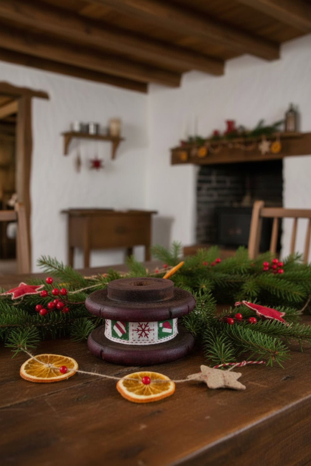 Primitive Christmas Wood Spool w/ Christmas Ribbon - The Primitive Pineapple Collection