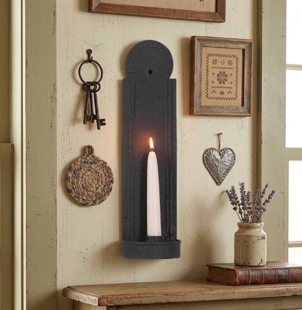 Primitive Colonial Windsor Candle Sconce 14" - The Primitive Pineapple Collection