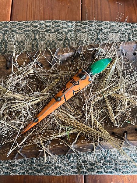 Primitive Spring Easter Recycled Metal Carrot Figurine Bowl Filler 3 sizes - The Primitive Pineapple Collection