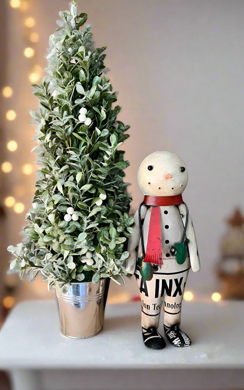 Primitive Christmas 11.25&quot; Recycled Metal Snowman with Mittens - The Primitive Pineapple Collection