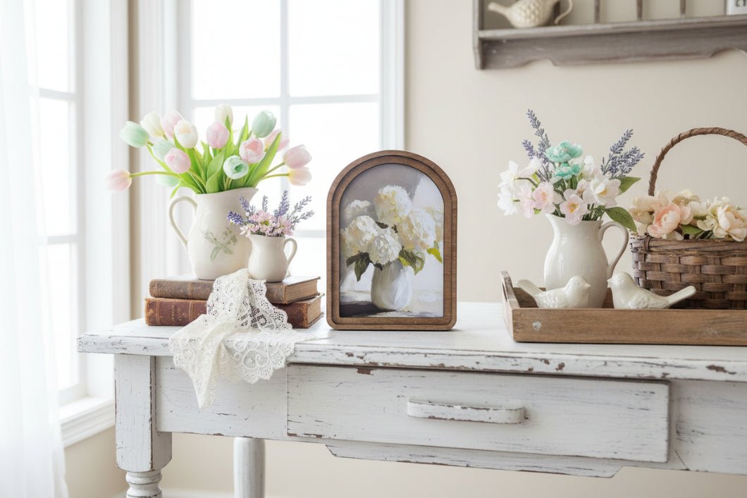 Handcrafted Retro 8" Canvas on Wood Arch Top Hydrangea Vase Framed Art - The Primitive Pineapple Collection