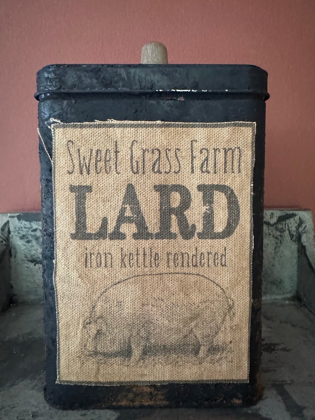 Primitive Colonial Handcrafted Grungy Sweet Grass Farm Lard Tin - The Primitive Pineapple Collection