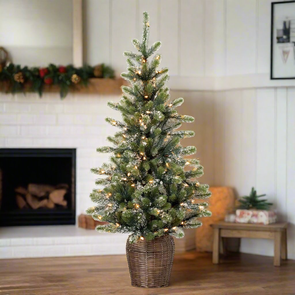 Primitive Christmas 4.5 Ft Prelit Warm White Pine Tree in Basket