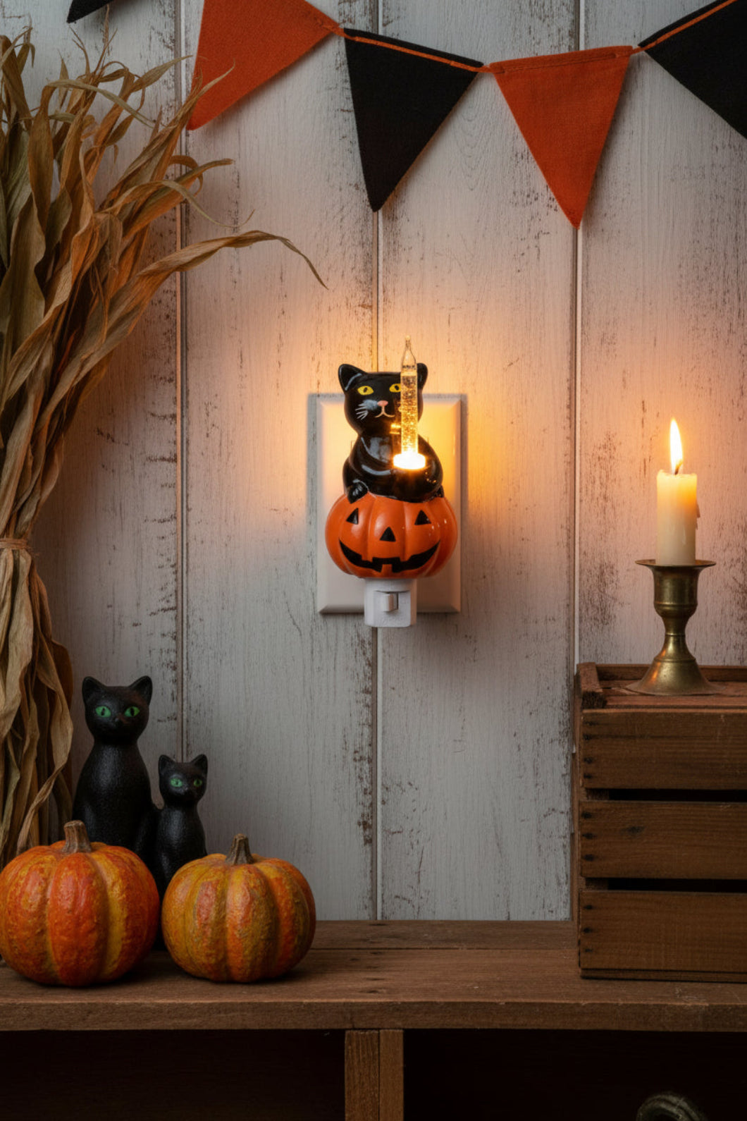 Retro Look Halloween Black Cat Bubble Night Light