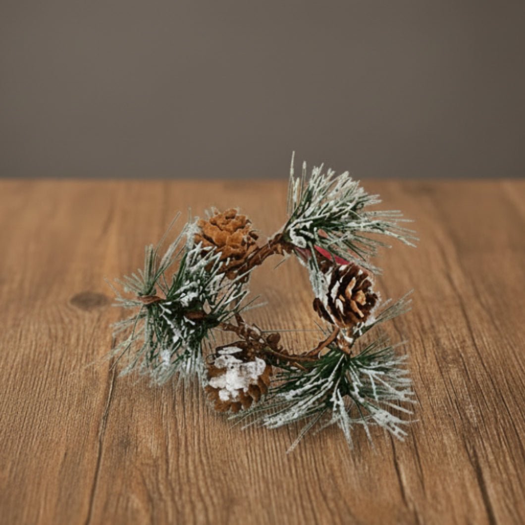 Primitive Christmas 1.25" Snowy Pine &amp; Cone Ring - The Primitive Pineapple Collection