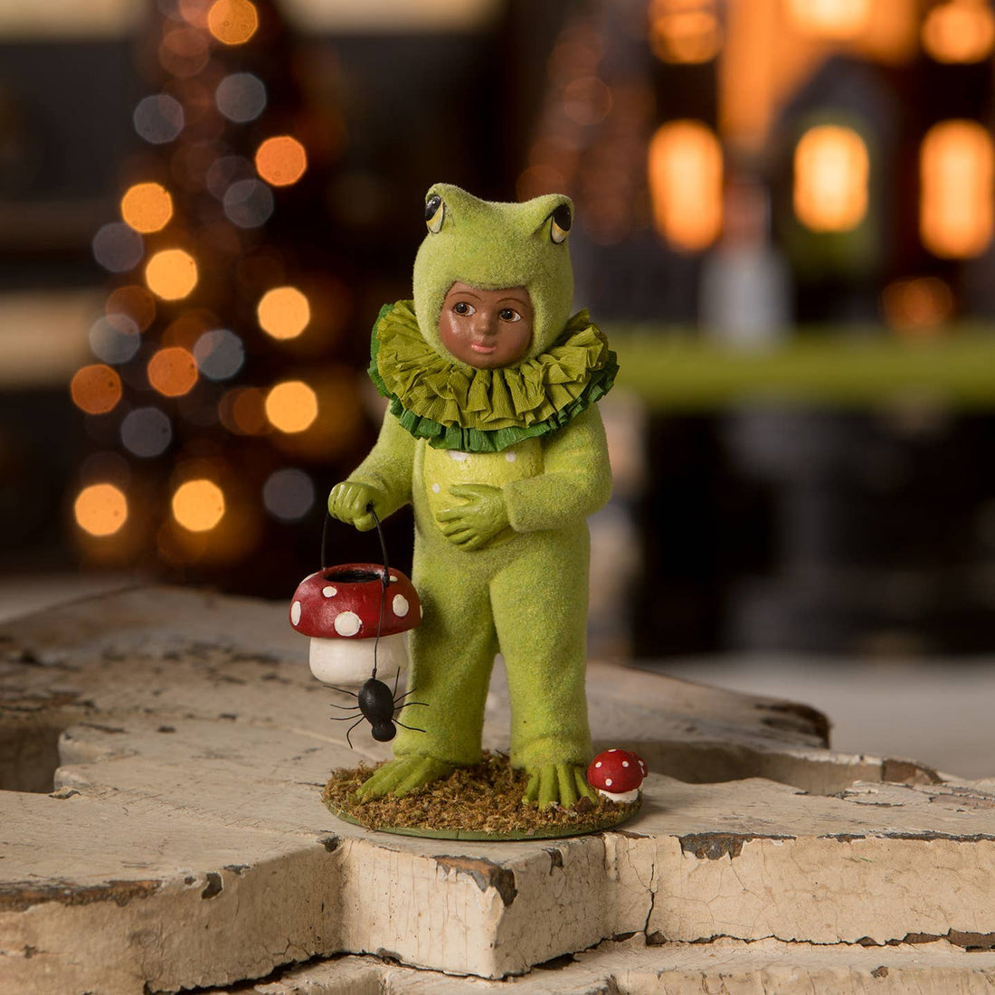Bethany Lowe Halloween Dressed Up Dusty Frog TD2200 - The Primitive Pineapple Collection