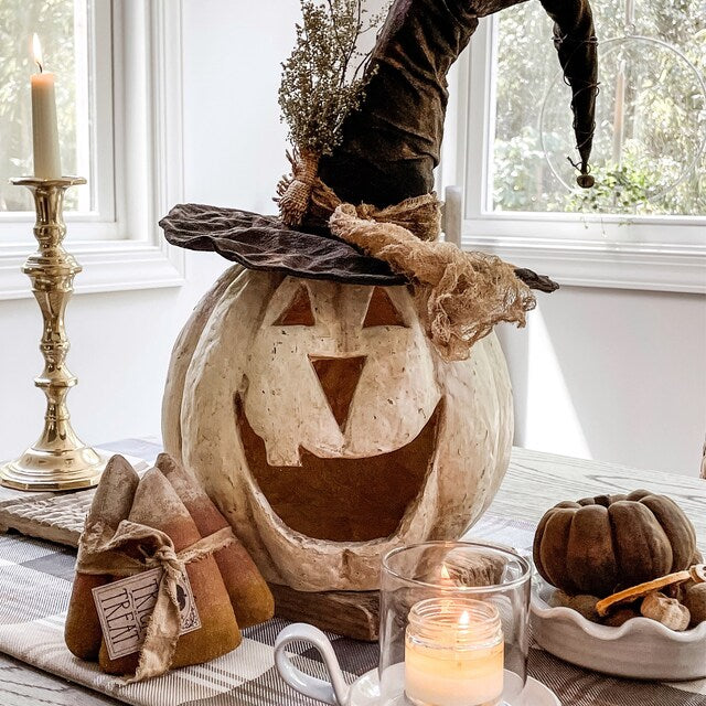 Ragon House Halloween Fall Collectable 11” White Big Mouth Pumpkin Luminary