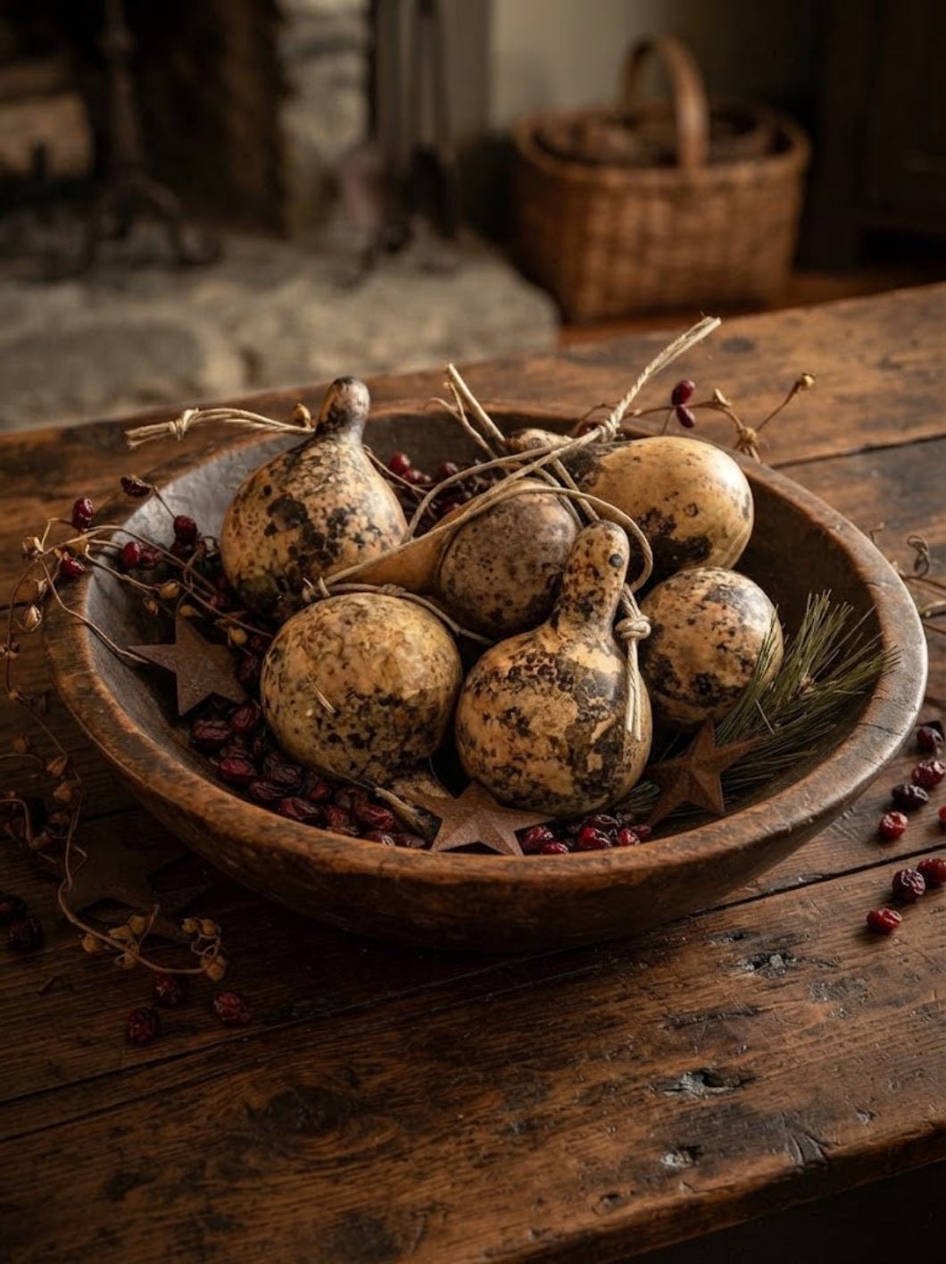 Primitive Handcrafted USA Mini Spinner Gourd Ornaments 5 pc - The Primitive Pineapple Collection