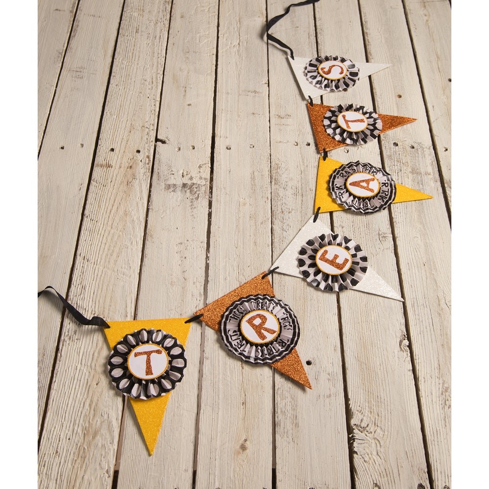 Bethany Lowe Halloween Treats Candy Corn Garland TL1368 - The Primitive Pineapple Collection