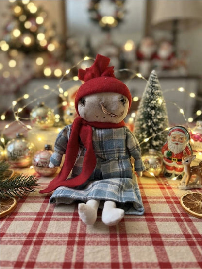 Primitive Handcrafted USA 10" Snowman Girl Doll Dried Carrot Nose - The Primitive Pineapple Collection
