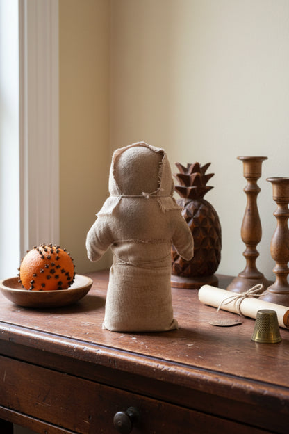 Primitive Handcrafted USA Folk Art 9" Amish Prairie Doll with Apron 8"