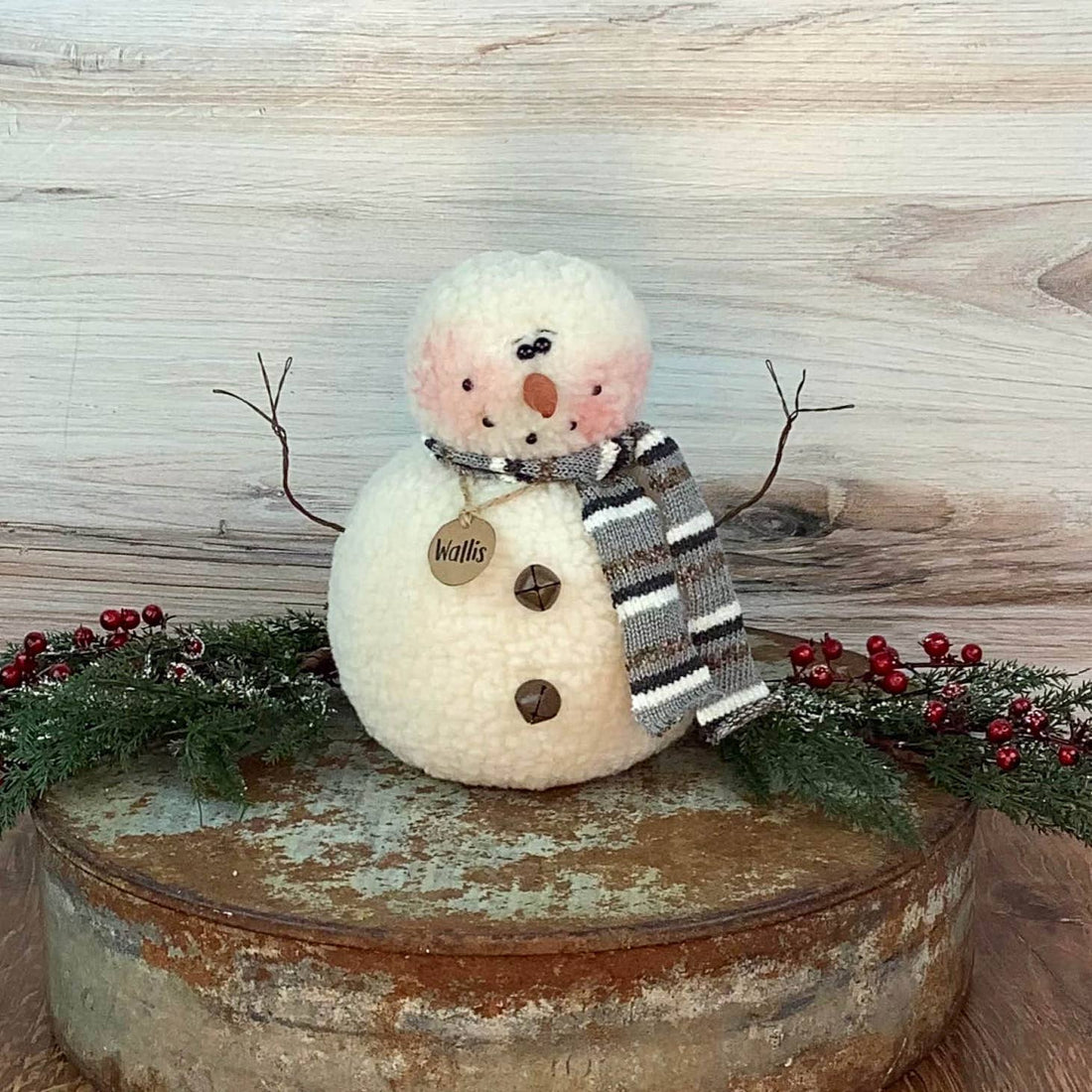 Honey and Me Christmas 7 1/2&quot; Wallis the Wooly Snowman C22378 - The Primitive Pineapple Collection
