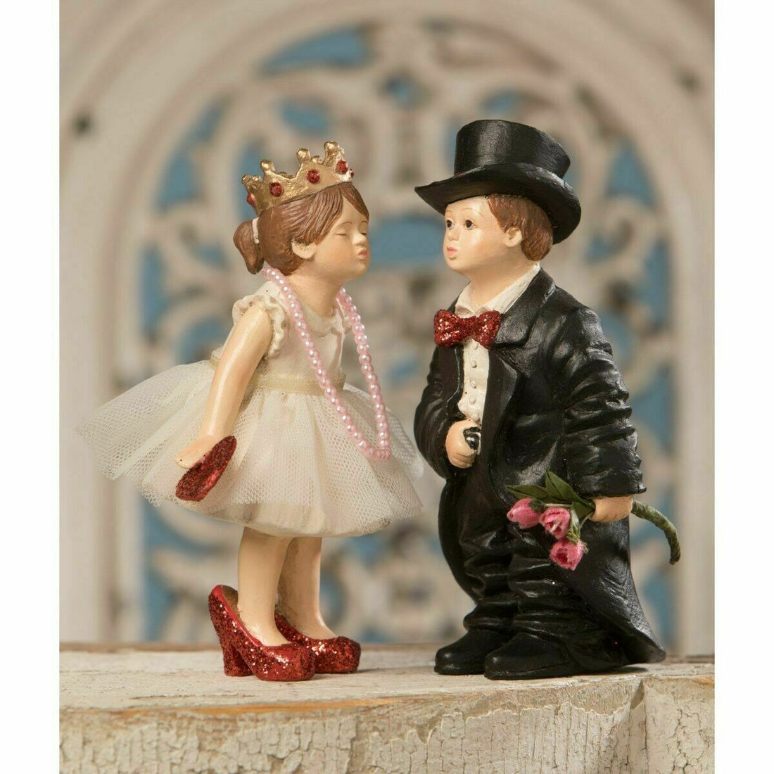 Bethany Lowe Valentine Kiss Valentines Day Decor Figurine Set/2 - The Primitive Pineapple Collection