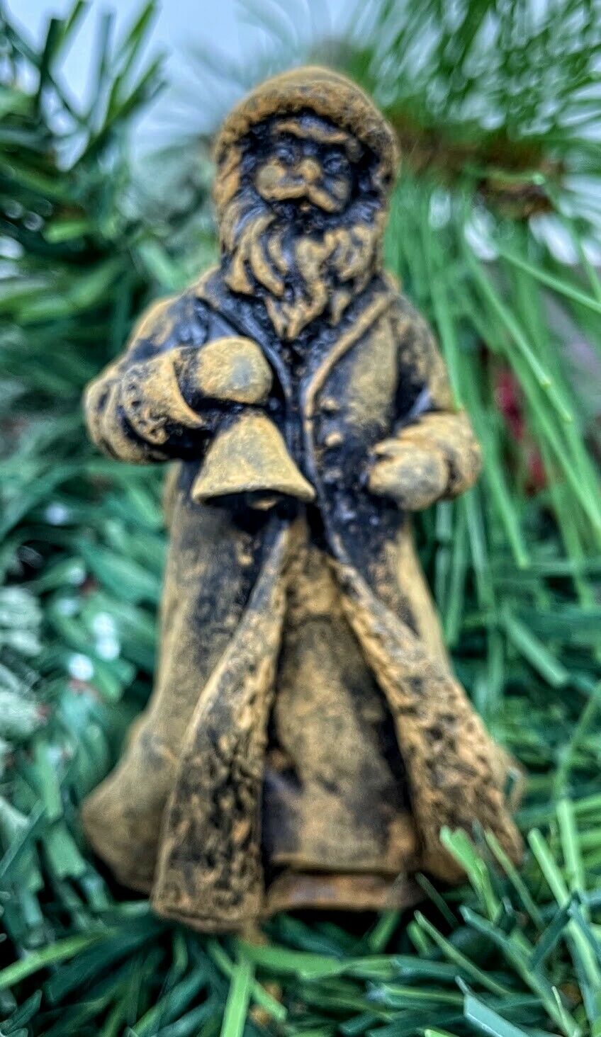 Primitive/Colonial Scented Blackened Beeswax St Nicholas/Santa Figure - The Primitive Pineapple Collection