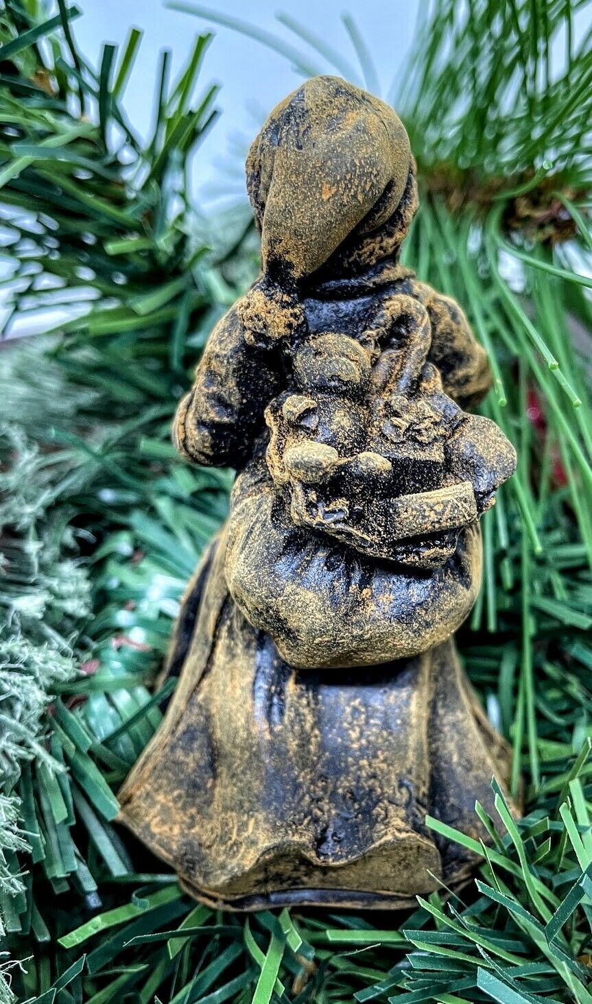 Primitive/Colonial Scented Blackened Beeswax St Nicholas/Santa Figure - The Primitive Pineapple Collection