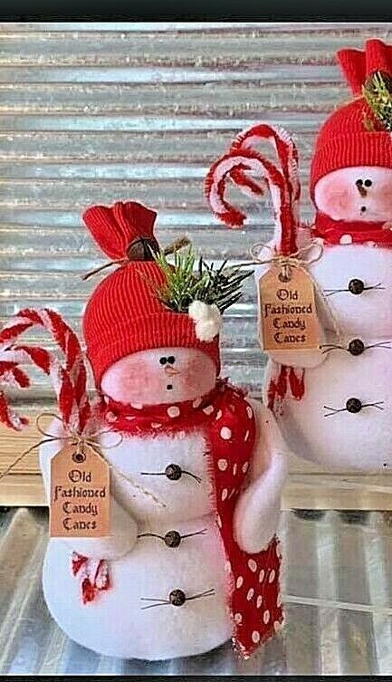 Primitive/Country Handcrafted Snowman with Candy Canes &quot;Candy Cane Girl&quot; 7.5&quot; - The Primitive Pineapple Collection