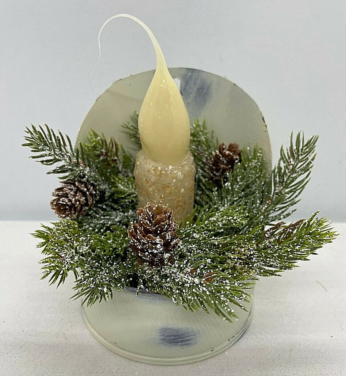 Primitive Sugar Scoop Cream Candle Battery w/Timer Pinecone/ Greens Christmas - The Primitive Pineapple Collection