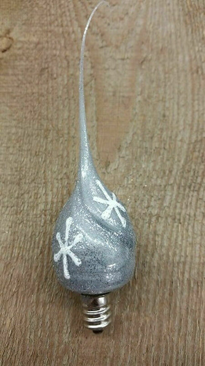 Primitive/Holiday Handmade Christmas Silver Shimmer Snowflake Bulb - The Primitive Pineapple Collection