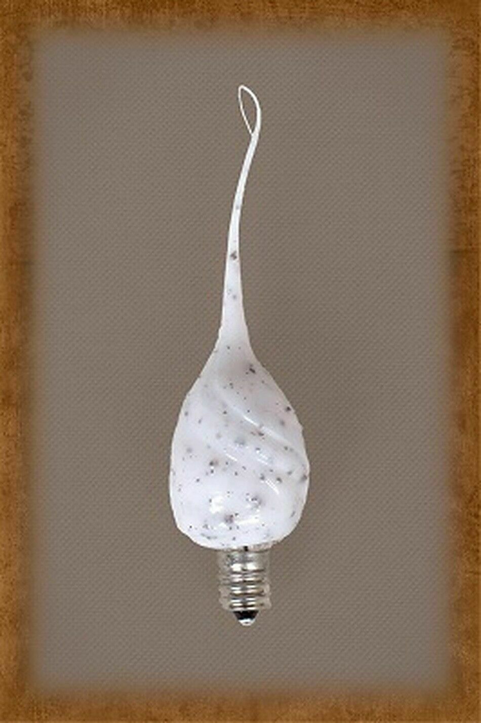 Primitive Country Handmade Cookies and Cream Silicone dipped Bulb - The Primitive Pineapple Collection