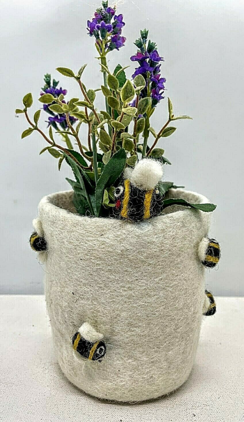 Primitive Folk Art Handmade Felted Bumble Bee Pot White - The Primitive Pineapple Collection