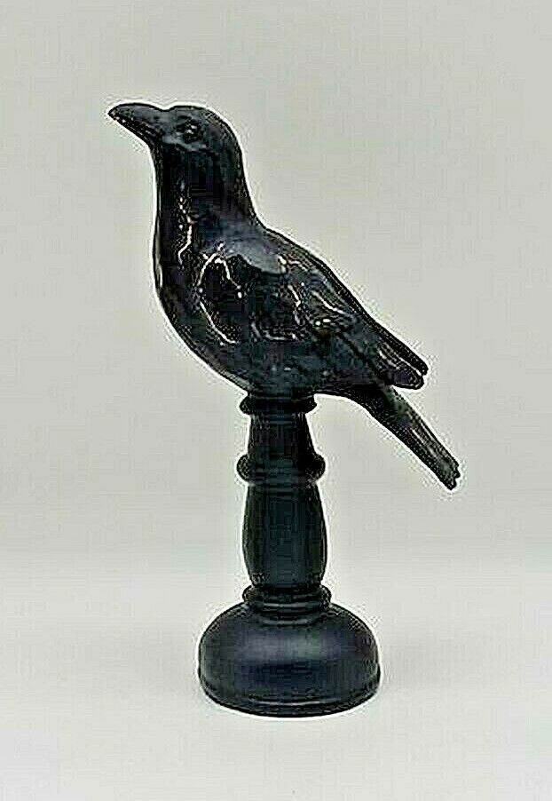 Primitive/Country Resin 9&quot; Crow on pedestal Folk Art Shelf Sitter - The Primitive Pineapple Collection