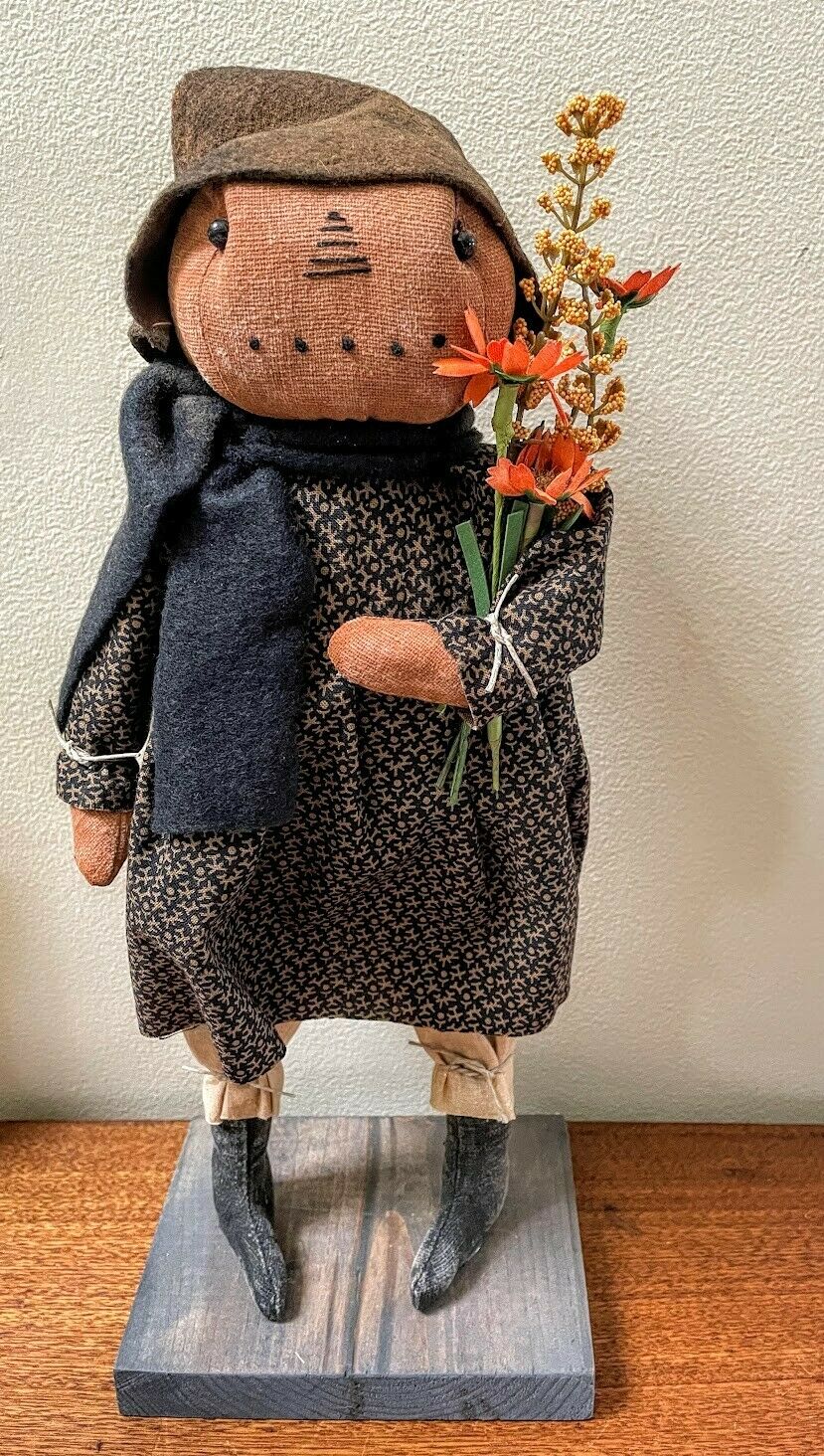 Primitive Folk Art Halloween 15&quot; Pumpkin Girl on Stand 15&quot; Fall Flowers - The Primitive Pineapple Collection