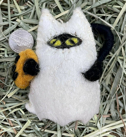 Primitive Folk Art Handmade Felted Wool Halloween Boo Ghost Cat Ornament - The Primitive Pineapple Collection
