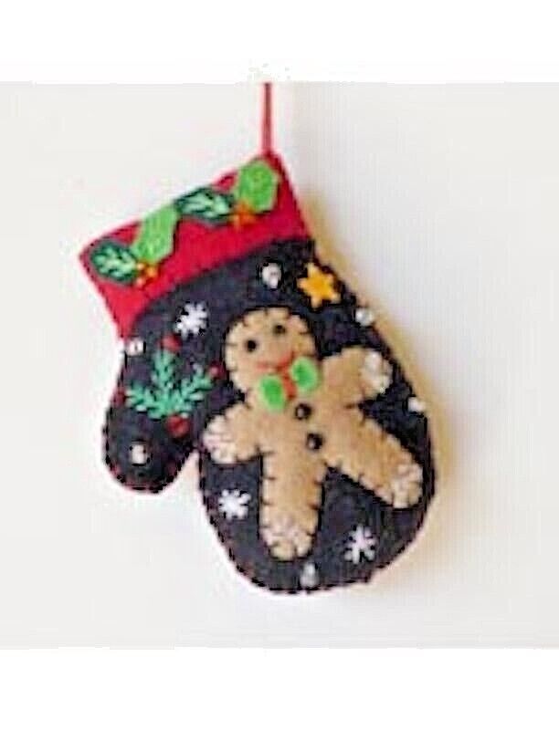 Primitive Handcrafted Christmas Applique w/ Beading Mitten/Heart Ornaments - The Primitive Pineapple Collection