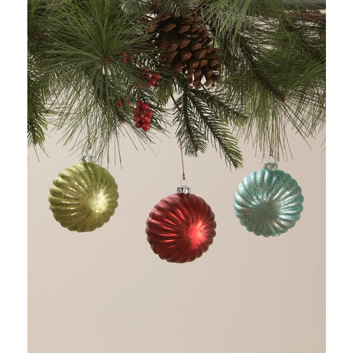 Bethany Lowe Christmas Retro Glass Diorama Ornaments 3pc set LC1575 - The Primitive Pineapple Collection
