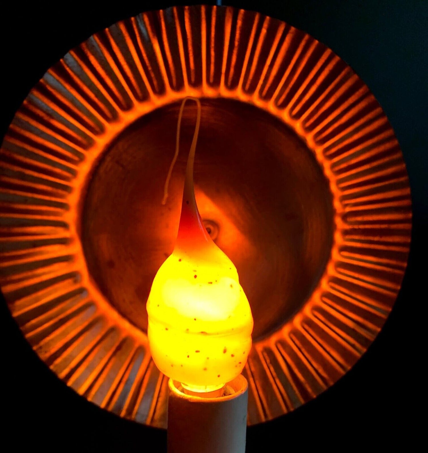 Primitive/farmhouse Fall 4 watt country mustard silicone bulb scented - The Primitive Pineapple Collection