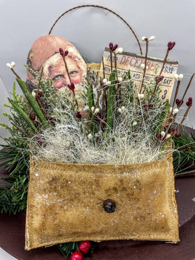 Primitive Christmas Handmade Hanging Santa Pocket Greens Berries 8”x7"