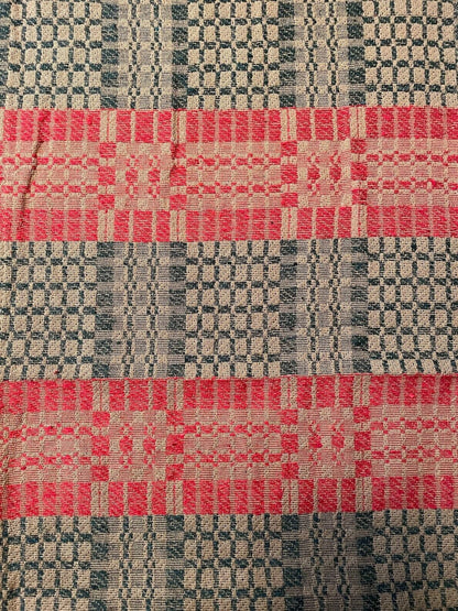 Primitive Bedford Weave Red Green Beige 14&quot; x 32&quot; Short Table Runner - The Primitive Pineapple Collection