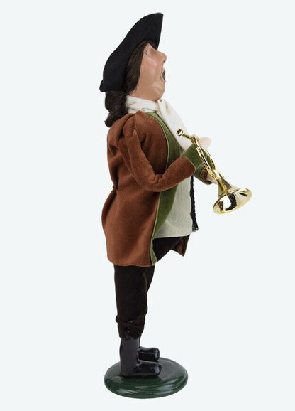 Primitive Colonial Byers Choice 2023 Colonial Man w/ French Horn Authorized Deal - The Primitive Pineapple Collection