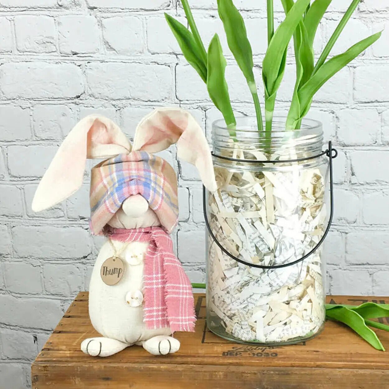 Primitive Easter Honey and Me Thump 6.5&quot; Rabbit Farmhouse - The Primitive Pineapple Collection
