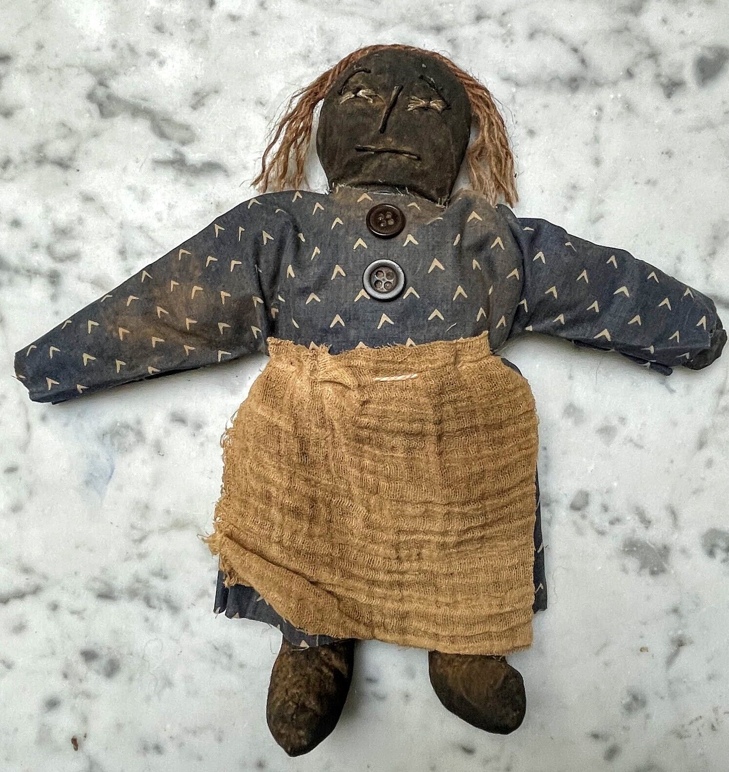 Primitive Farmhouse 12&quot; Maggie Black Rag Doll Dress and Apron Handcrafted - The Primitive Pineapple Collection