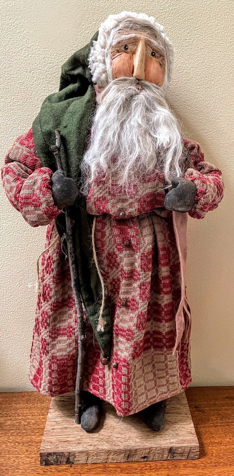 Primitive Early American Hand Sculpted Clay Face Santa w/ Red Coverlet Robe 19&quot; - The Primitive Pineapple Collection