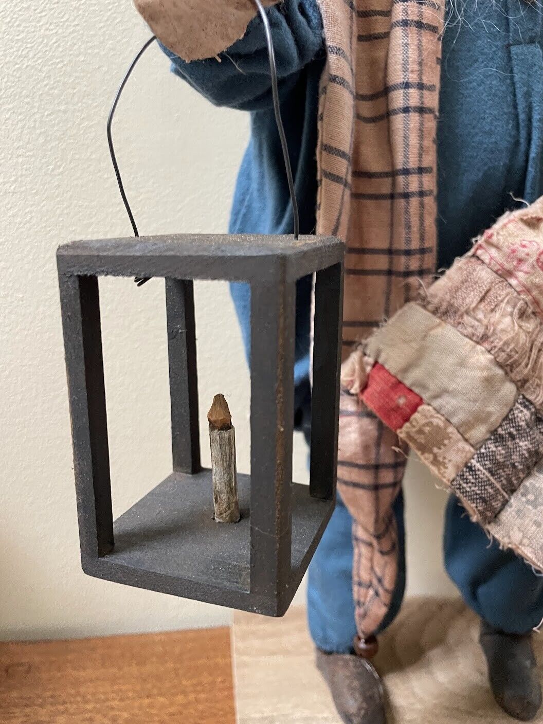 Primitive Early American Hand Sculpted Clay Face Santa Lantern/Old Quilt Blue - The Primitive Pineapple Collection